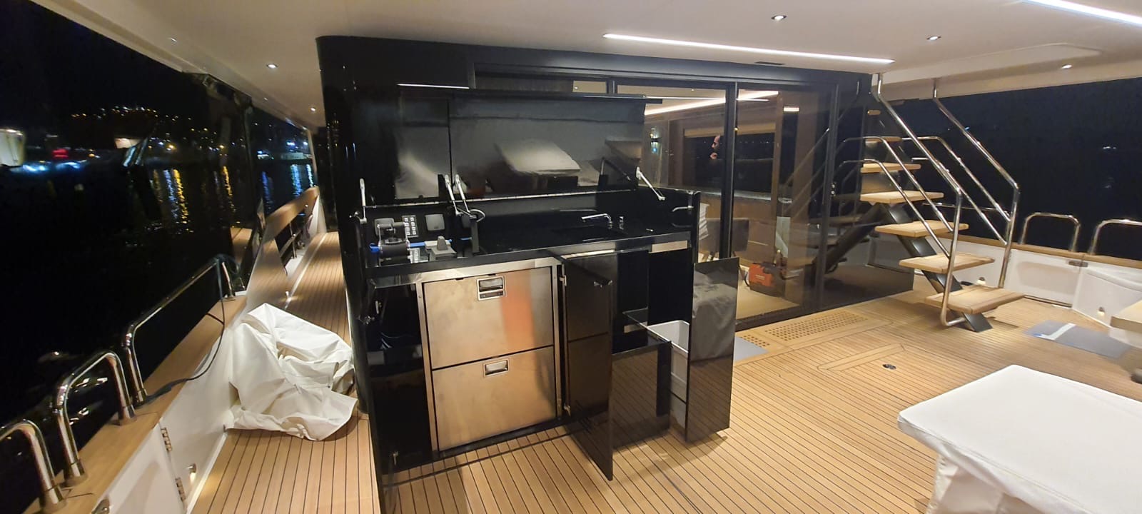 Sailing yacht interior joinery Turkey — Vertuden